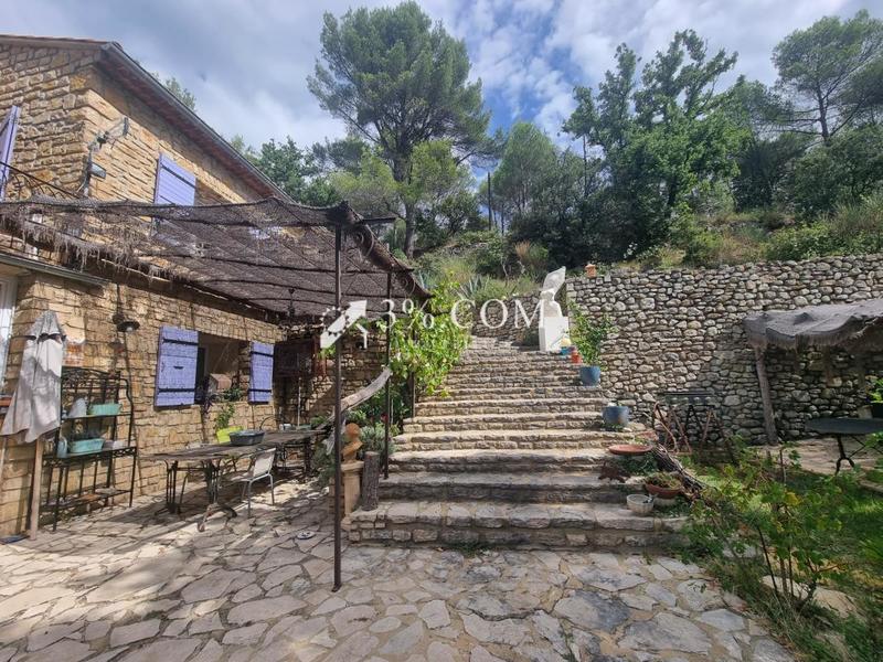 Mas - 150 m² - 5 pièces