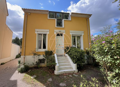 Maison ancienne - 178 m² - 7 pièces