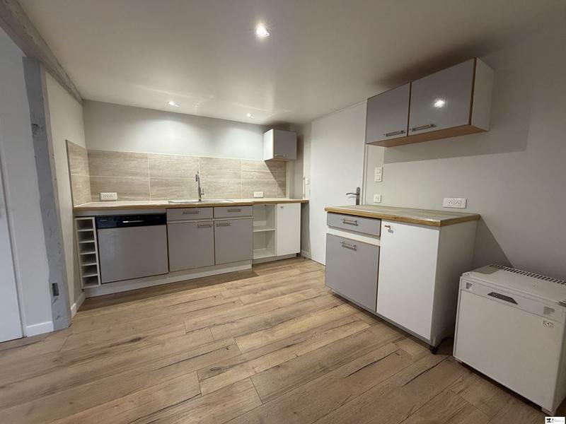 Maison traditionnelle - 172 m² - 7 pièces