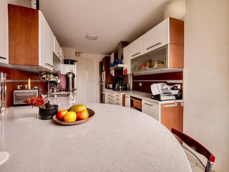 Appartement - 140 m² - 5 pièces