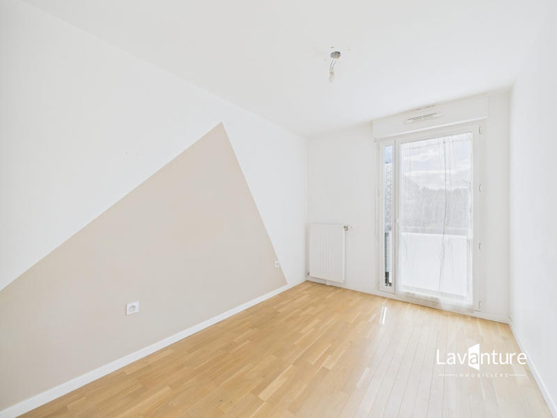 Appartement - 89 m² - 4 pièces