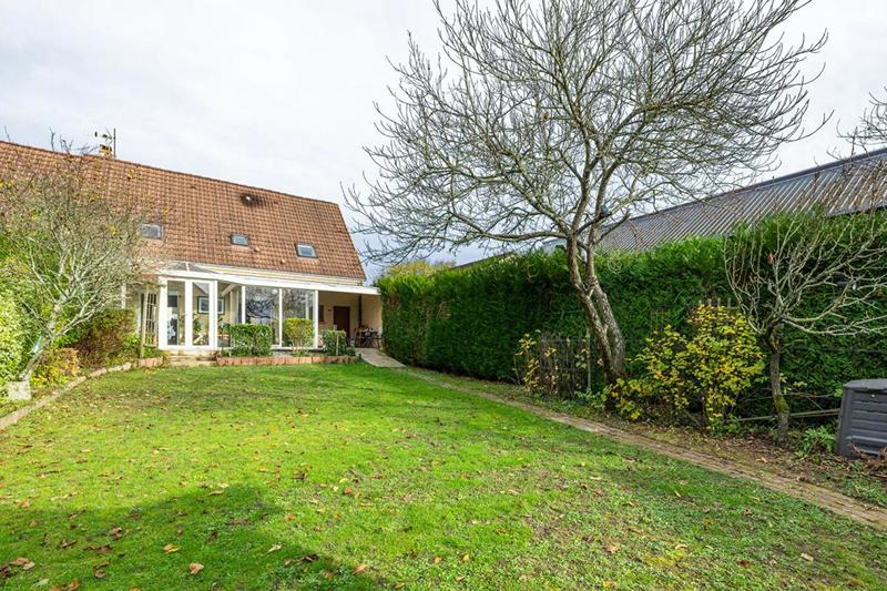 Maison - 153 m² - 7 pièces