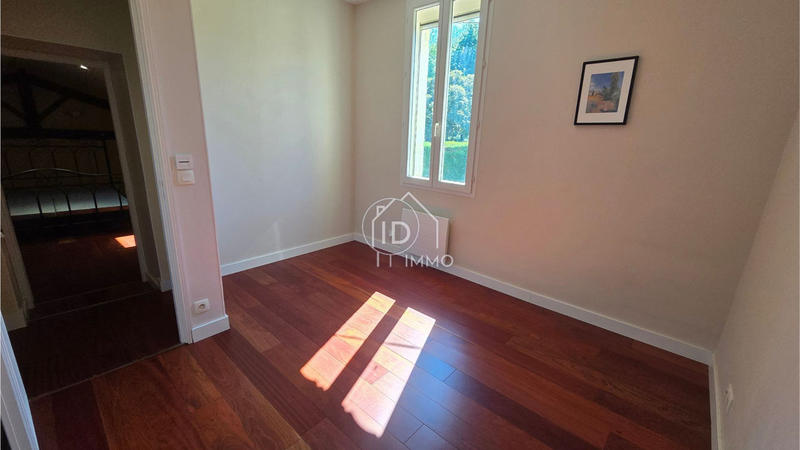 Maison - 170 m² - 4 pièces