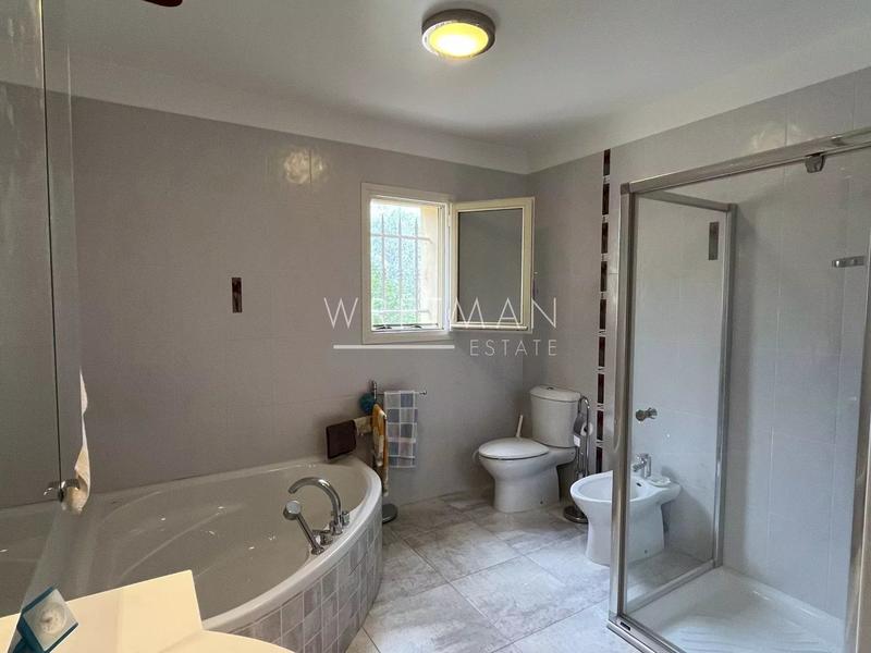 Villa - 200 m² - 5 pièces