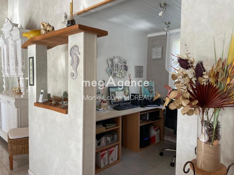 Maison - 213 m² - 6 pièces