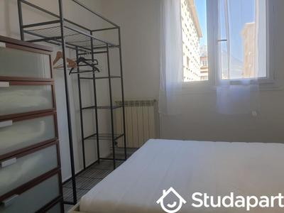 Chambre - 11 m² - 1 pièce