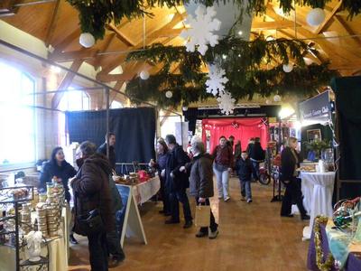 Marché de Noël, animations et parades de rues - Bellême Noël