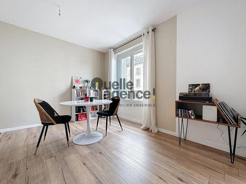 Appartement - 84 m² - 4 pièces