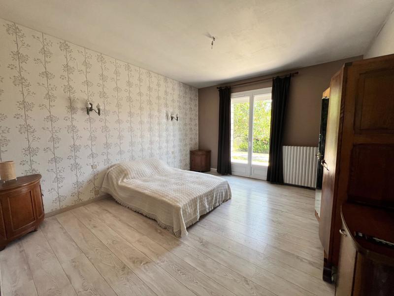 Maison - 198 m² - 7 pièces