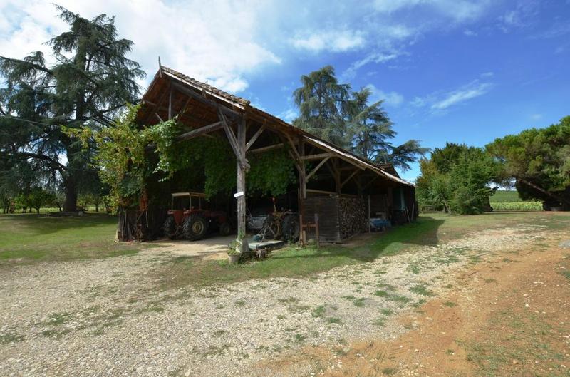 Maison de campagne - 438 m² - 18 pièces