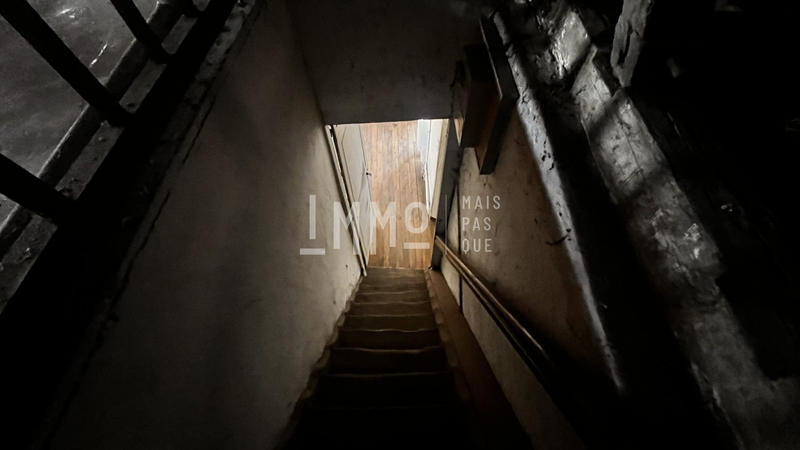 Maison - 200 m² - 7 pièces