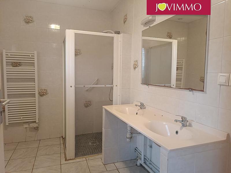 Maison - 189 m² - 9 pièces