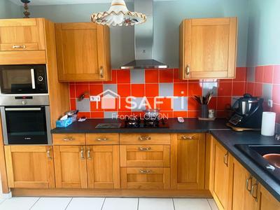 Maison - 142 m² - 5 pièces