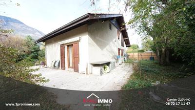 Maison - 99 m² - 5 pièces