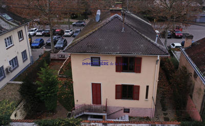 Maison - 165 m² - 6 pièces