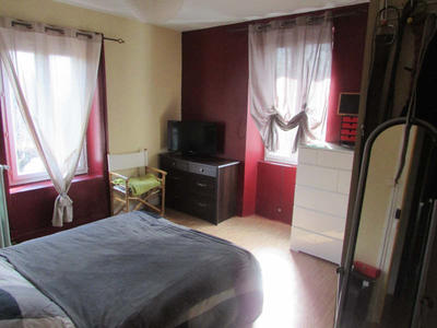 Maison - 104 m² - 5 pièces