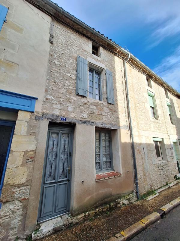 Maison ancienne - 132 m² - 4 pièces