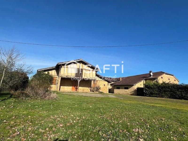 Maison - 303 m² - 10 pièces