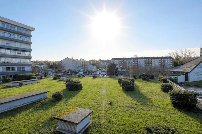 Appartement - 103 m² - 5 pièces