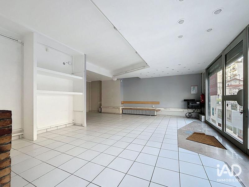 Local commercial - 82 m²