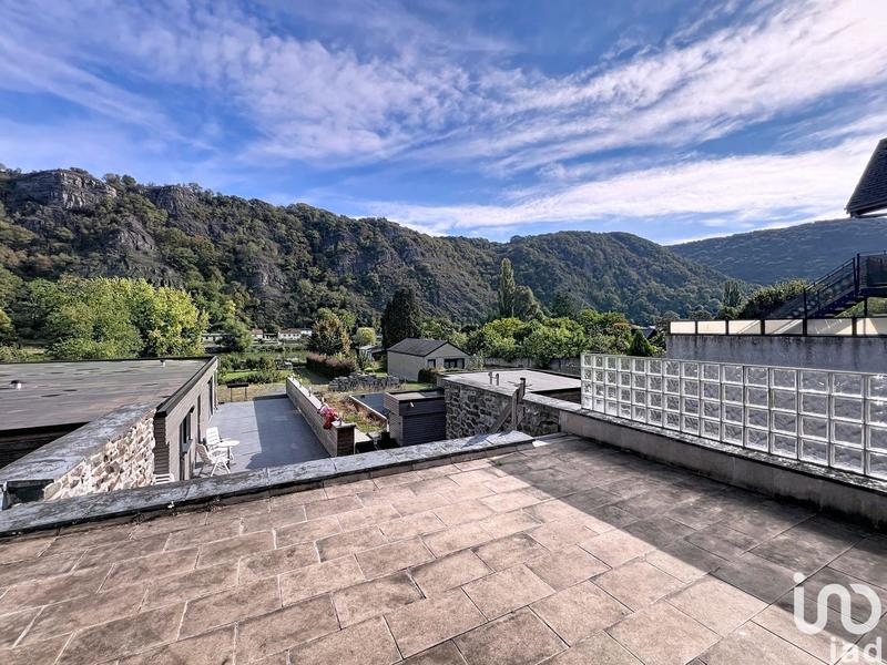 Local commercial - 1 100 m²