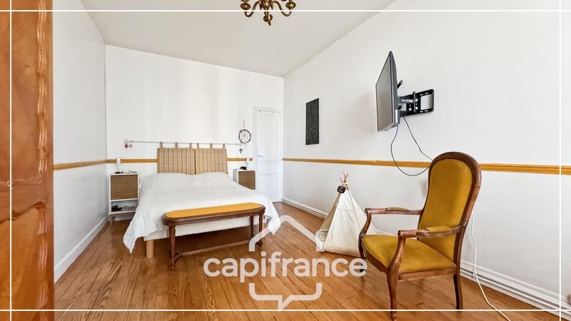 Maison bourgeoise - 254 m² - 5 pièces