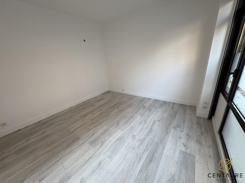 Appartement - 95 m² - 4 pièces