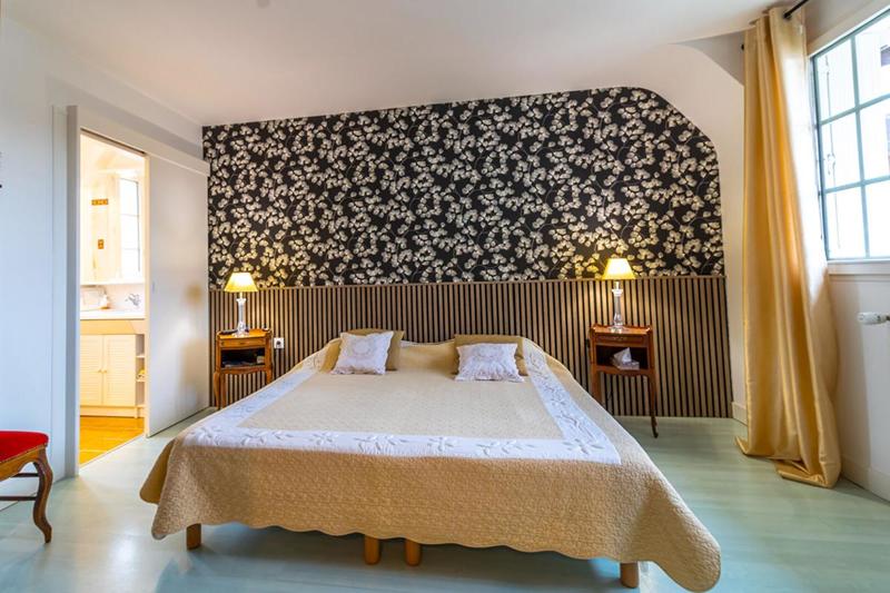 Maison - 190 m² - 8 pièces