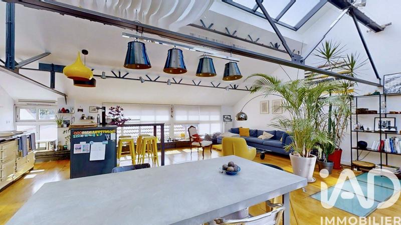 Loft - 138 m² - 6 pièces