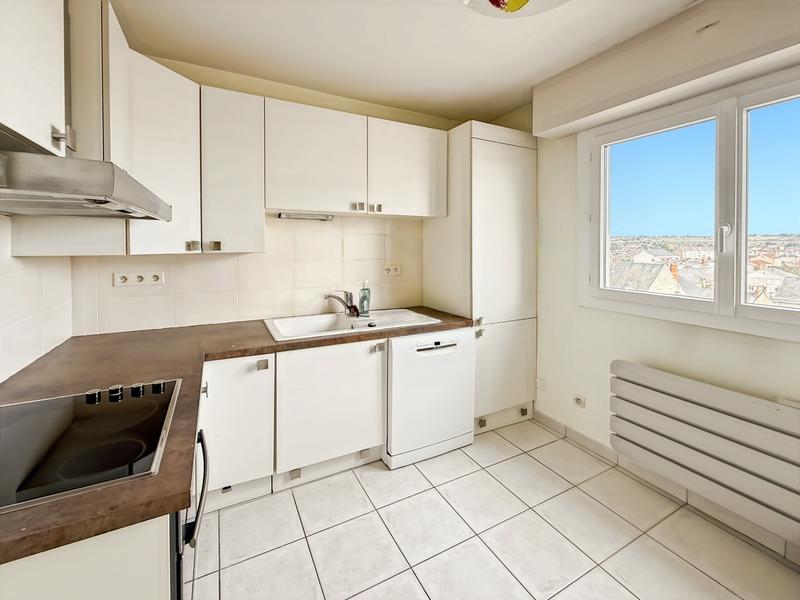 Appartement - 106 m² - 5 pièces