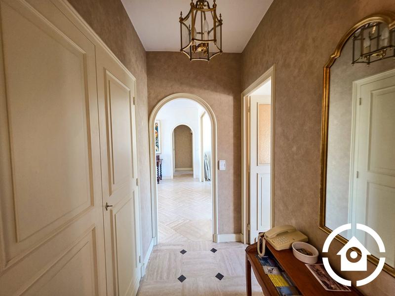 Appartement - 113 m² - 5 pièces