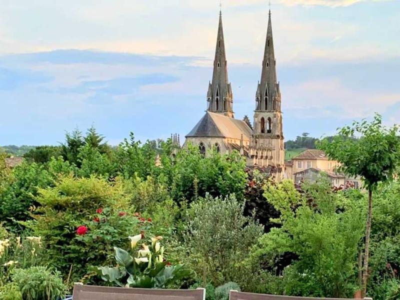 Maison d'architecte - 220 m² - 8 pièces