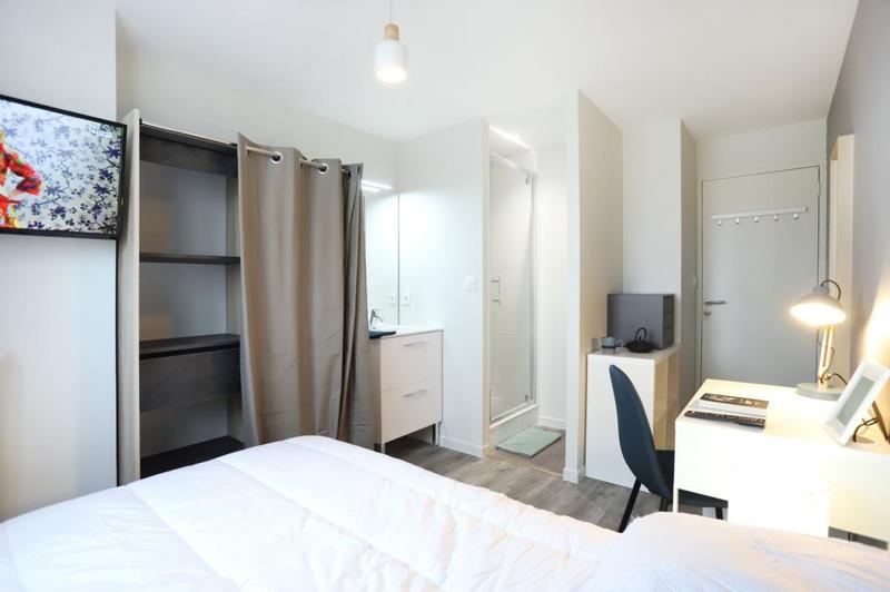 Appartement - 81 m² - 5 pièces