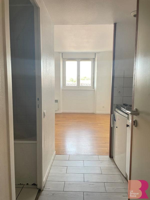 Studio - 19 m² - 1 pièce