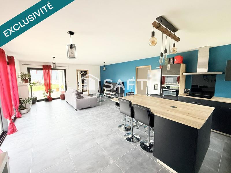 Maison - 121 m² - 5 pièces