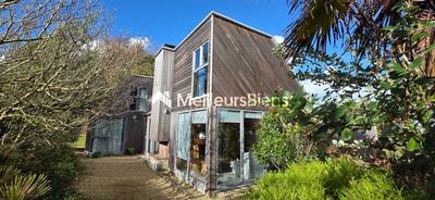 Maison d'architecte - 117 m² - 7 pièces