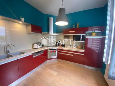 Maison - 109 m² - 5 pièces