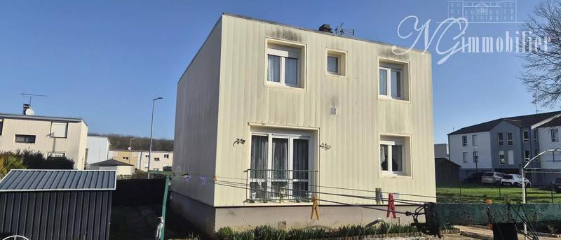 Maison - 100 m² - 7 pièces