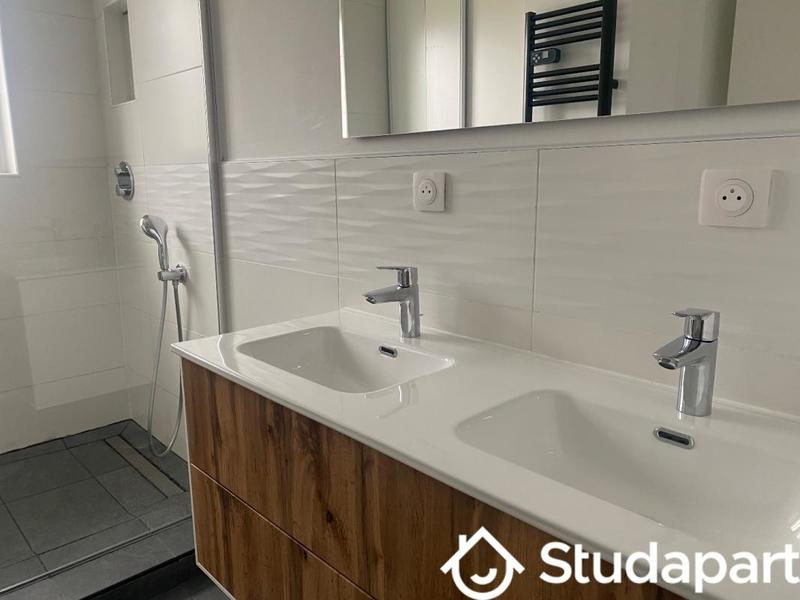 Appartement - 45 m² - 3 pièces