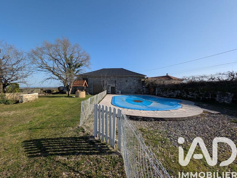 Maison - 150 m² - 7 pièces