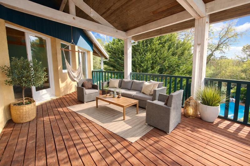 Maison - 210 m² - 7 pièces