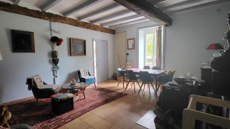 Maison - 175 m² - 8 pièces