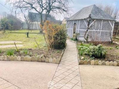 Maison - 138 m² - 5 pièces