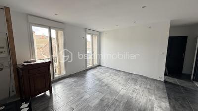 Immeuble - 350 m² - 10 pièces
