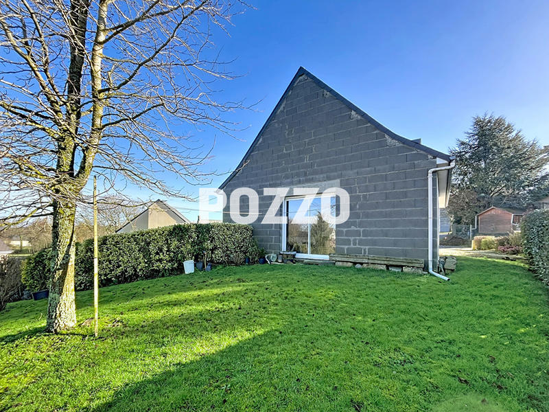 Maison - 90 m² - 5 pièces