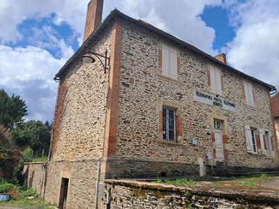 Maison - 135 m² - 6 pièces