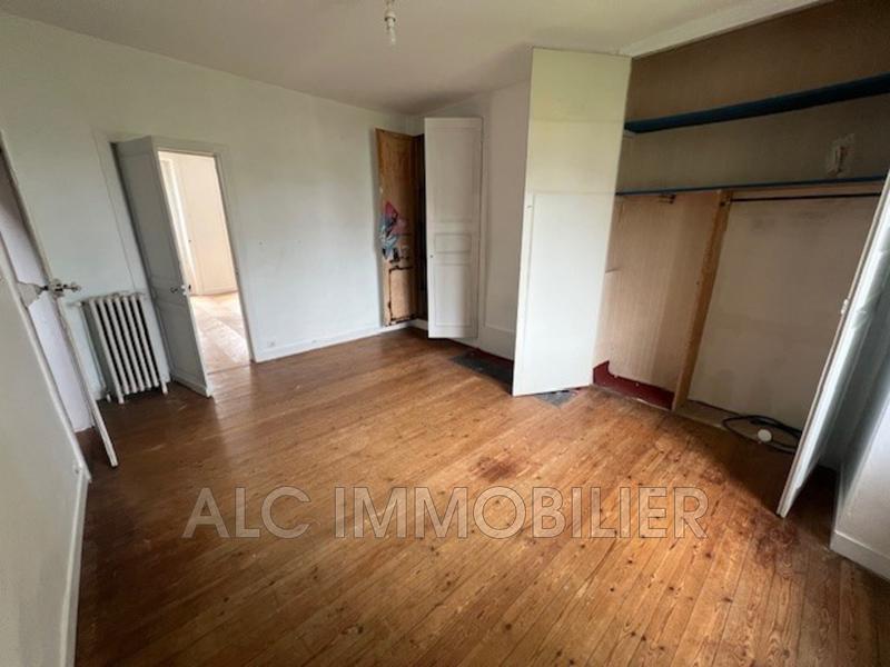 Maison - 224 m² - 9 pièces