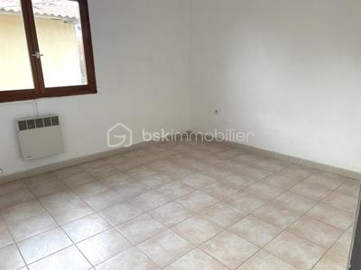 Appartement - 46 m² - 3 pièces