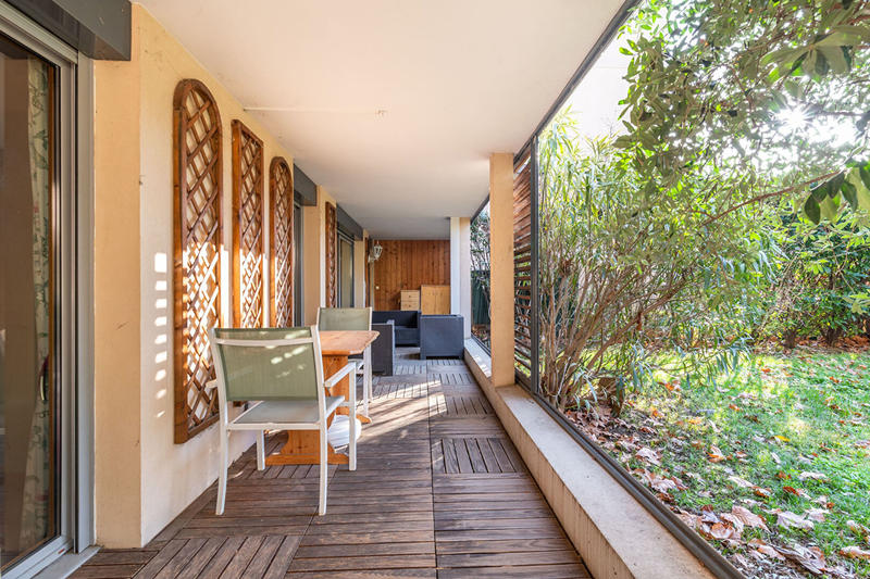 Appartement - 102 m² - 4 pièces