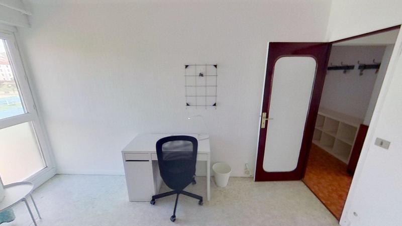 Appartement - 70 m² - 4 pièces